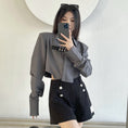 Gallery viewerに画像を読み込む, 【Styleシリーズ】★シャツ★ トップス ショート丈 長袖 グレー 灰色 レディース 個性的 着痩せ オシャレ S M
