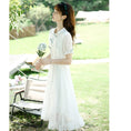 Load image into Gallery viewer, [White Sake Series] ★Chinese style dress★ Retro color scheme Chinese button white White temperament improvement date
