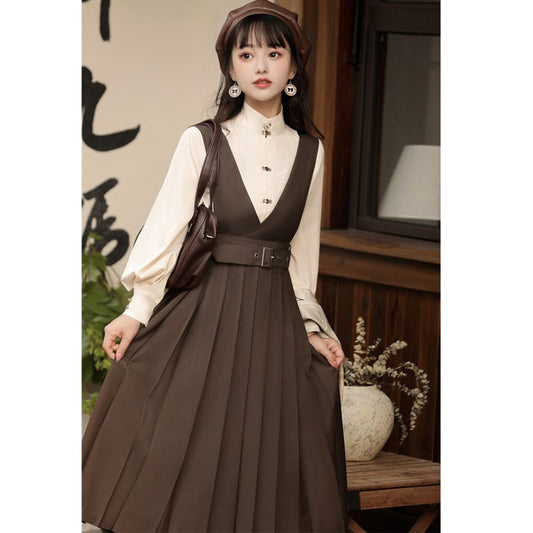 [Dusty clouds dream---Hikisoushi series] ★Sleeveless dress★ Easy to match pleated skirt coffee color retro SML