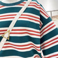 Load image into Gallery viewer, [Rakupei Series] ★Tops★ Horizontal striped pattern Color scheme Fashion Green Green Women's S M L XL Cute
