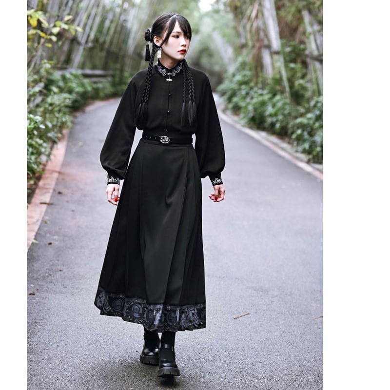 [Kokaisha --- Rabbit series] ★China style skirt★ Bottoms Original slimming black Easy to match