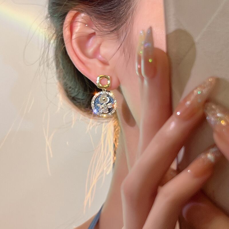 [ZAIZAI Series] ★Earrings★ Pair of earrings, women's accessories, improve your temperament, date, commuting, flowers, glitter