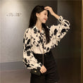 Load image into Gallery viewer, [YOUZI Series] ★Floral Pattern Shirt★ Tops Printed Long Sleeve Shirt Retro SML XL 2XL Thin Date Commuting
