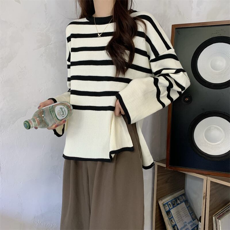 [Insufficient Moe Series] ★Tops★ 4color Flare Sleeve Women's Stylish Horizontal Striped Pattern Easy to Match