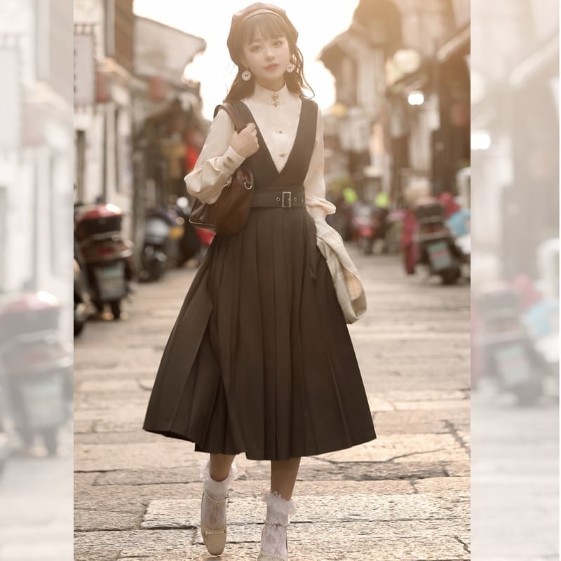 [Dusty clouds dream---Hikisoushi series] ★Sleeveless dress★ Easy to match pleated skirt coffee color retro SML