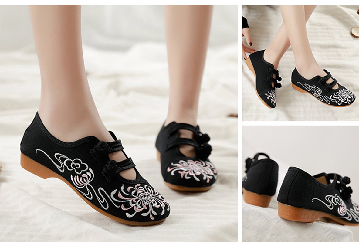 3colors Embroidery Shoes Handmade Shoes Chinese Shoes Chinese Style Shoes Chinese Style Buttons Tang Suit Hanfu Shoes Ethnic Style Retro 35 36 37 38 39 40 41 White Red Black Heel 3cm