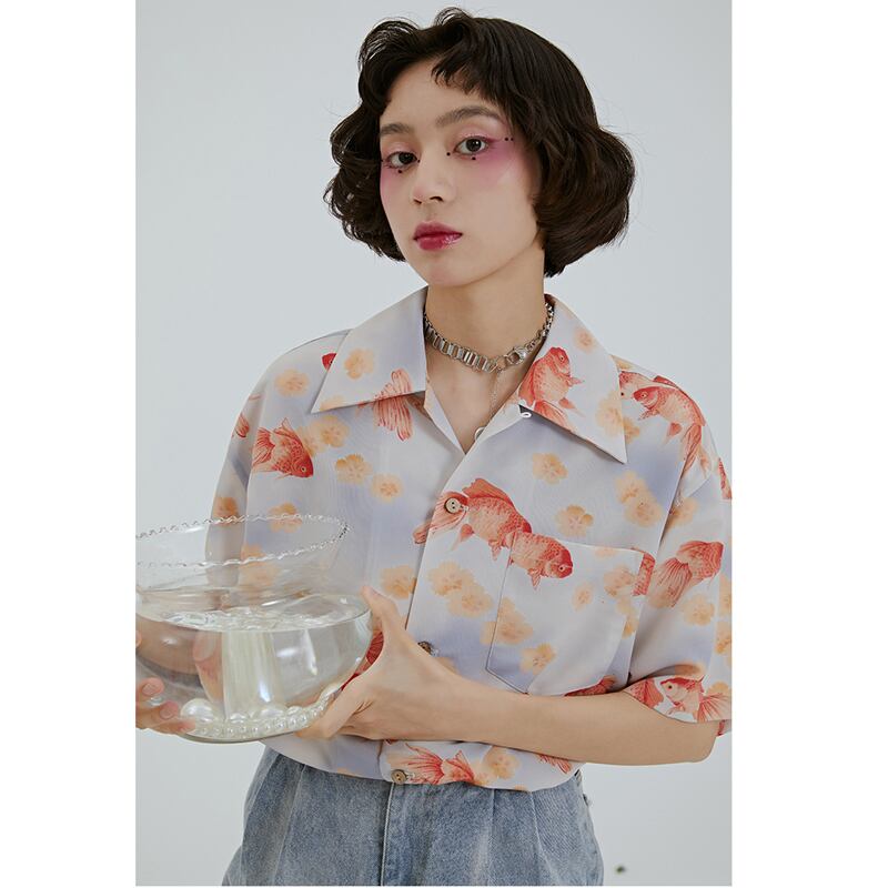 【楊二大夢シリーズ】★チャイナ風シャツ★ トップス 金魚 プリント 半袖シャツ 可愛い 涼しい 夏服